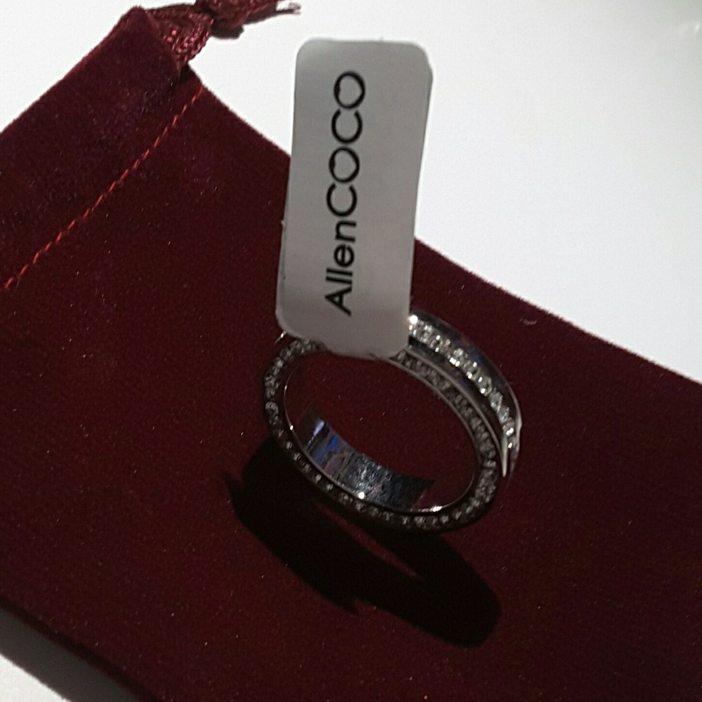 14k White Gold Diamond Eternity Wedding Band Ring - Picture 5 of 6